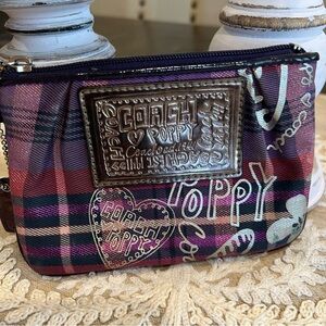 Coach Poppy Plaid Wristlet - EUC